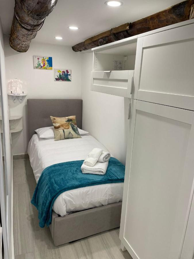 Bed and Breakfast A Casarell Napoli Экстерьер фото